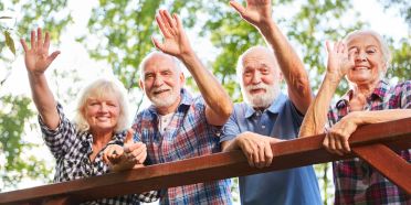 Seniorinnen und Senioren