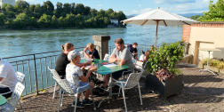 Rheinterrasse der Stadtbibliothek Rheinfelden