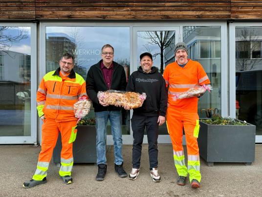 Schlüssel- und Stabsübergabe im Werkhof