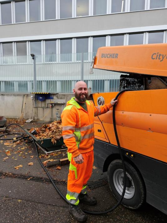 Raymond Hofmann feiert sein 10-jähriges Dienstjubiläum